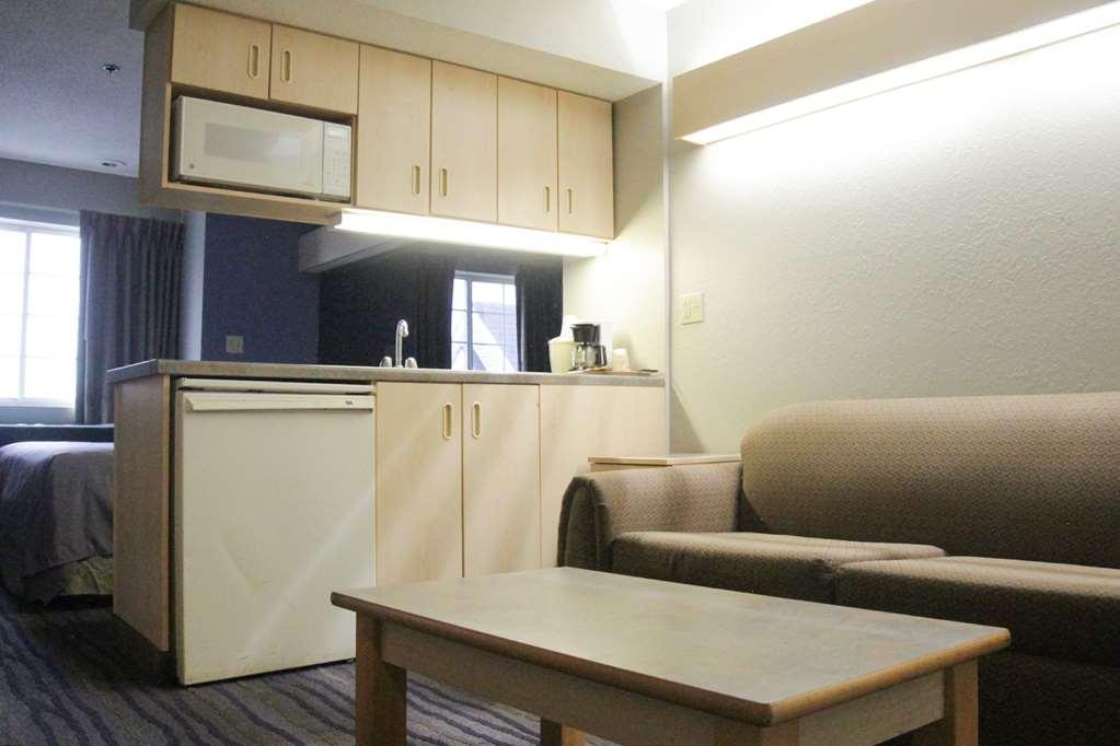 America'S Best Value Inn And Suites - Jackson Bilik gambar