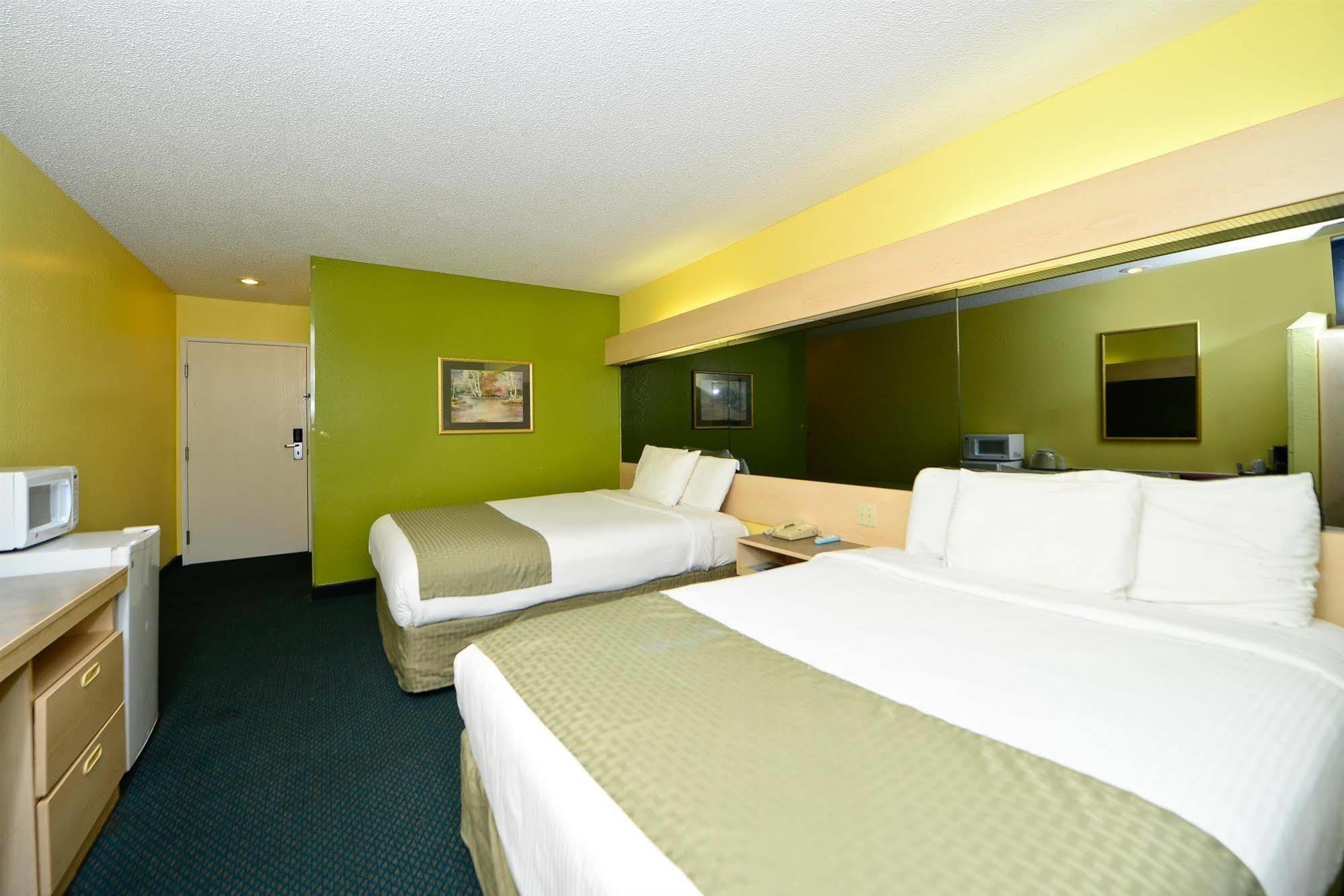 America'S Best Value Inn And Suites - Jackson Bilik gambar